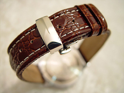   Uhrenarmband Berlin Butterfly-Schließe - Leder, geprägt - dunkelbraun mit weißer Naht 